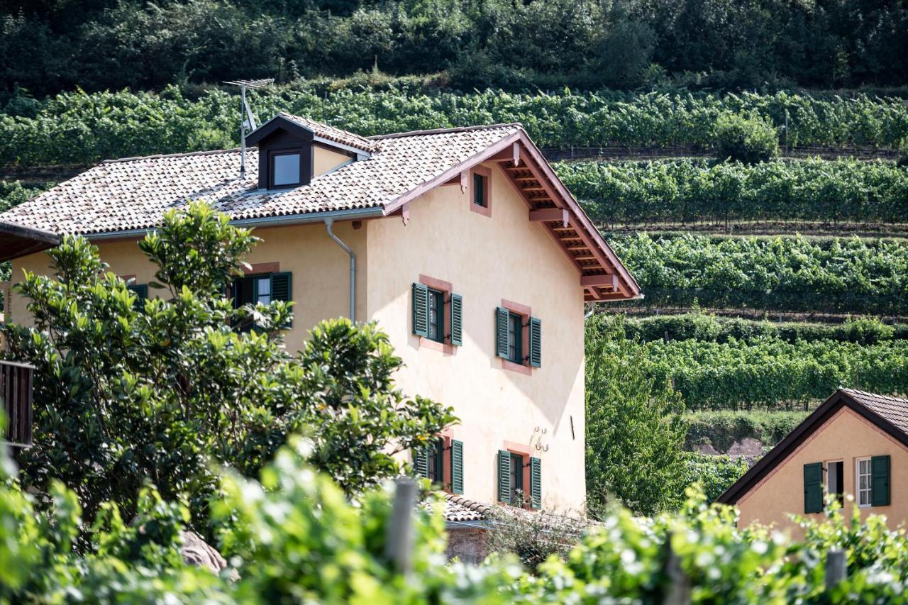 Weingut Kornell - Schafferhaus Cosmas Und Zeder Daire Terlano Dış mekan fotoğraf